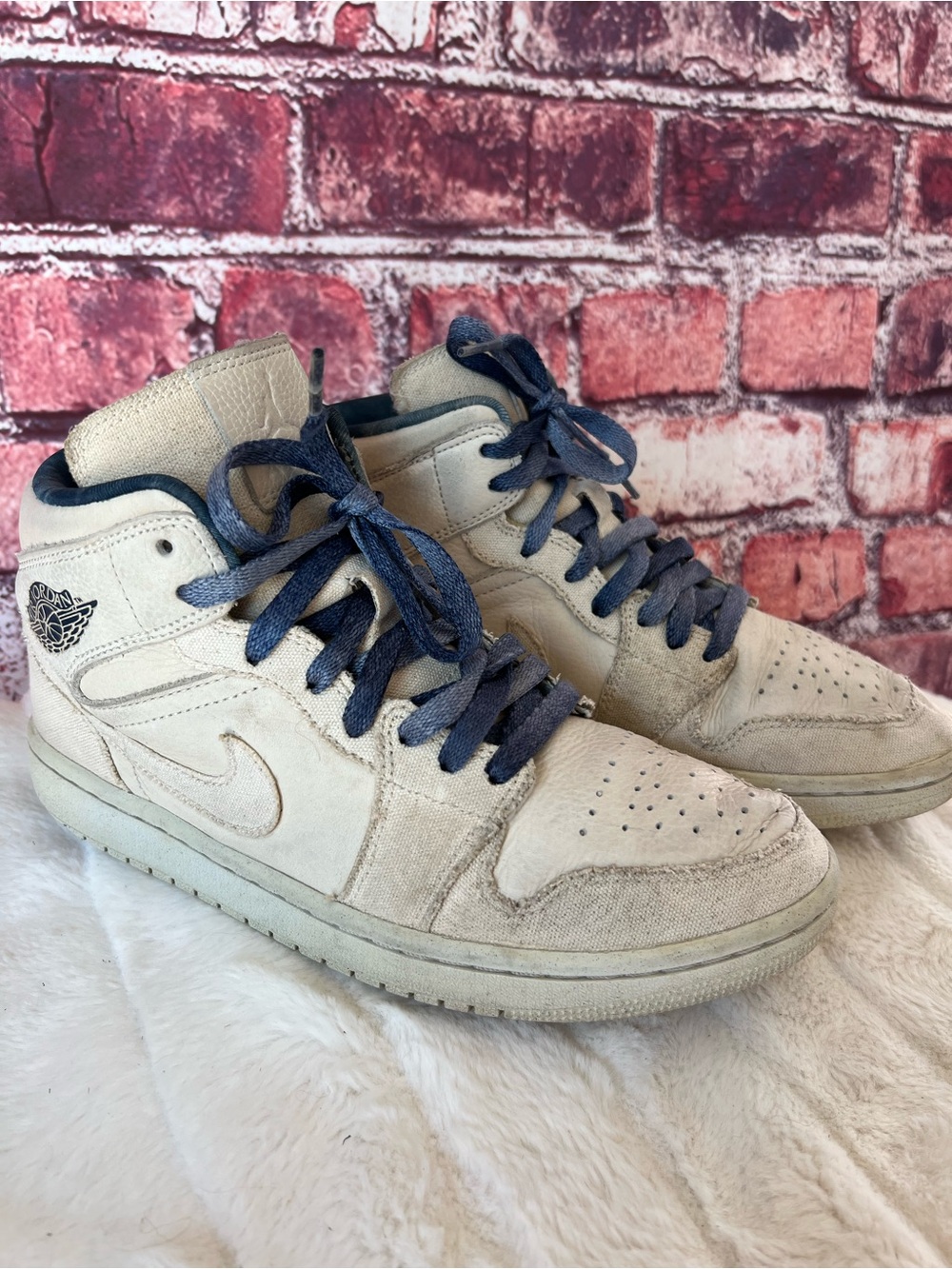 Air Jordan 1 Mid SE Sanddrift Canvas Midnight Navy - Women's